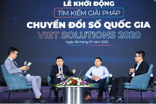 Tổng Giám Đốc VVN - AI  Nguyễn Hoàng Tùng làm khách mời tại sự kiện "Chuyển Đổi Số Quốc Gia- Vietsolutions 2020".